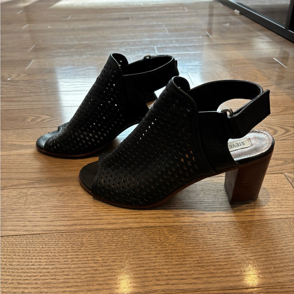 Steve Madden Black Women's Peep-Toe Heels